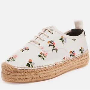 Saint Laurent leather espadrille sneakers, excellent used condition! Size 39.